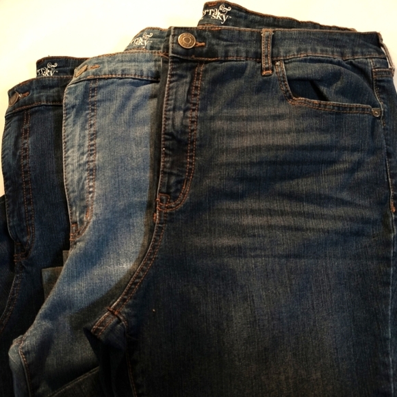 Women Boot Cut Jeans Bundle / Size 16W - Picture 2 of 10